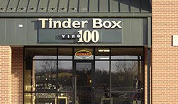 Columbia Tinder Box/Vino 100 - Pipes, Pipe Tobacco, Cigars, Smoking Accessories, Unique Gifts and More!